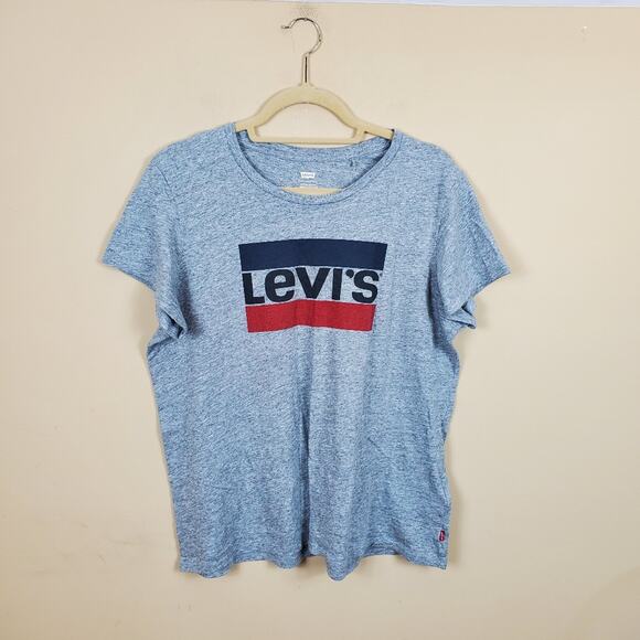 Levi's Tops - Levi's Graphic Print Tee in Gray Size XL